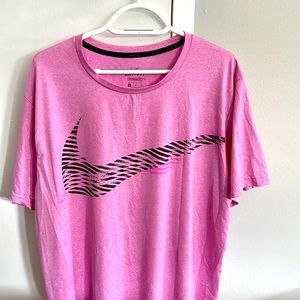 Nike Dri-Fit, Pink, never worn, size XL